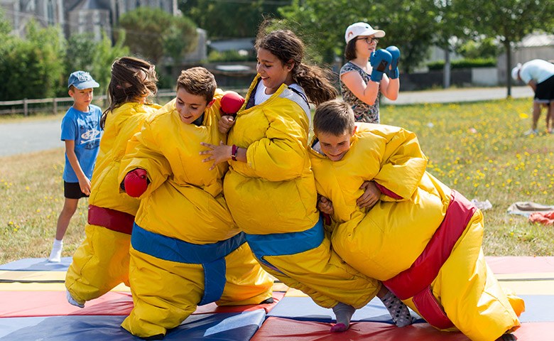 Costumes sumos, Grands jeux de plein air