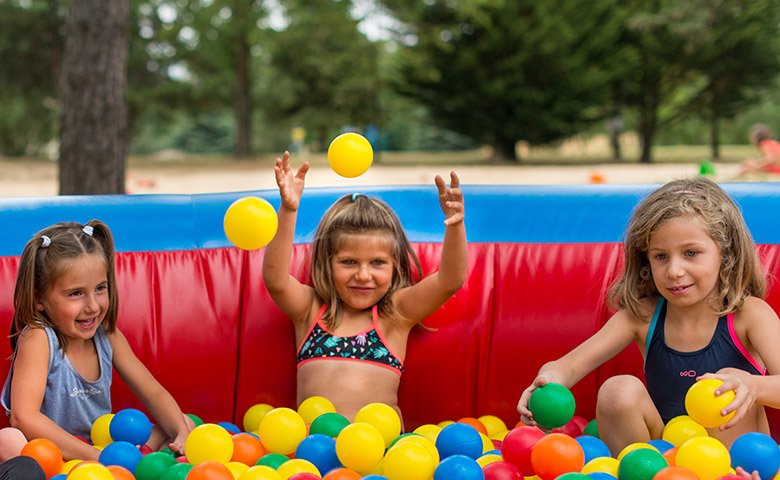 Piscine à boules 